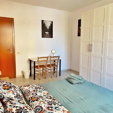 Quarto em Acomodações Particulares Appio Tuscolano *